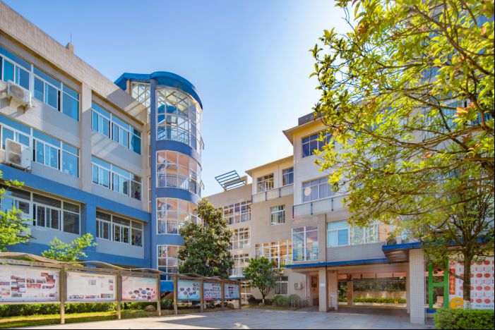 贵阳市新世界学校小学部招生简章